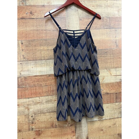 Navy Chevron Summertime Romper Large - Picture 4 of 7